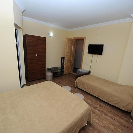 Hotel Dadiani Batoumi Extérieur photo