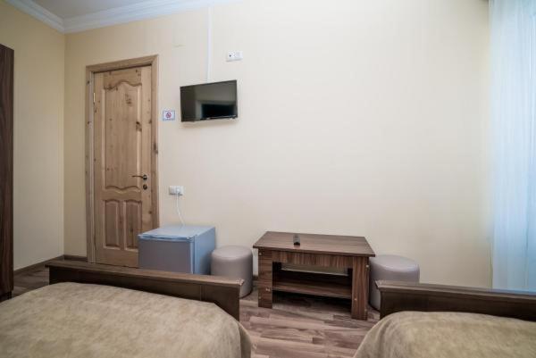 Hotel Dadiani Batoumi Extérieur photo